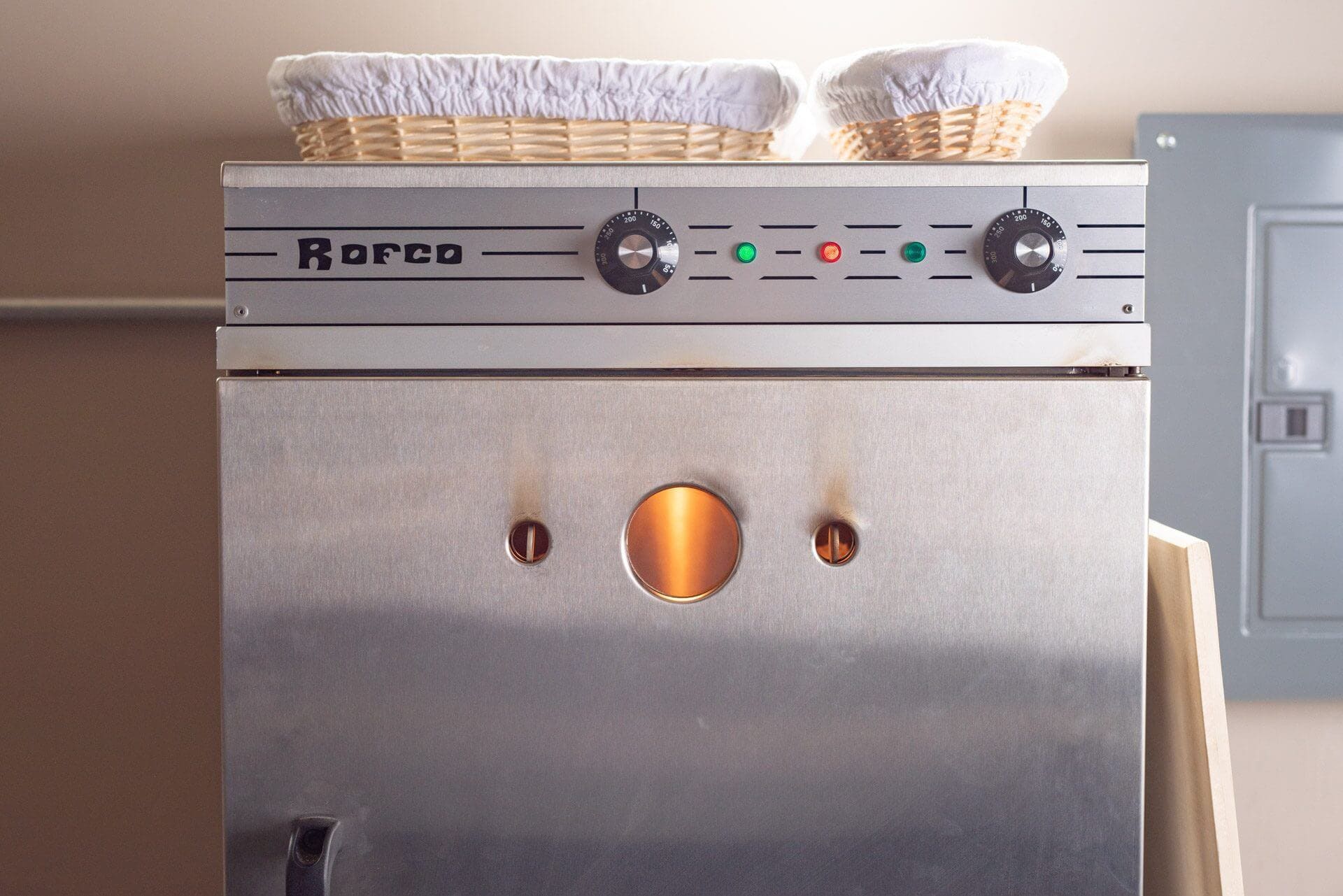 Baking bread in a Rofco B40 Bread Oven
