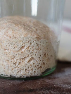 Store your natural sourdough starter in this Weck jar